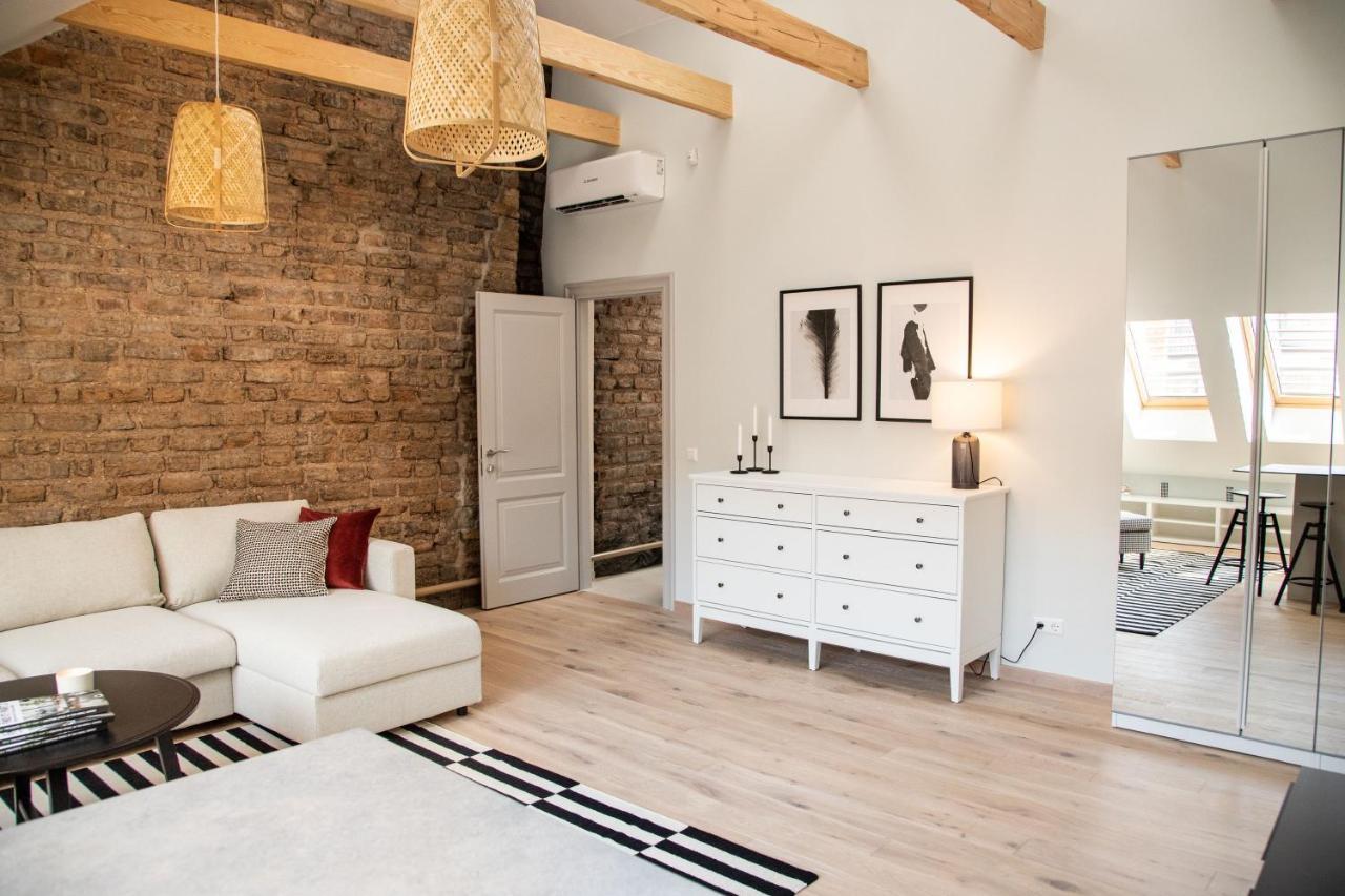 #Stayhere - Brand New Authentic Pilies Studios - Heart Of Old Town 维尔纽斯 外观 照片